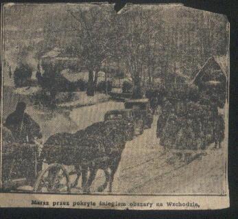 zdjęcie Marsz przez pokryte śniegiem obszary na Wschodzie