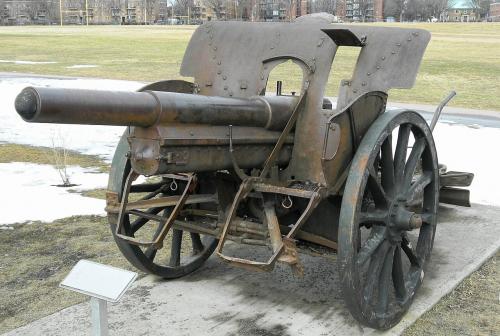 Haubica 105 mm leFH 16